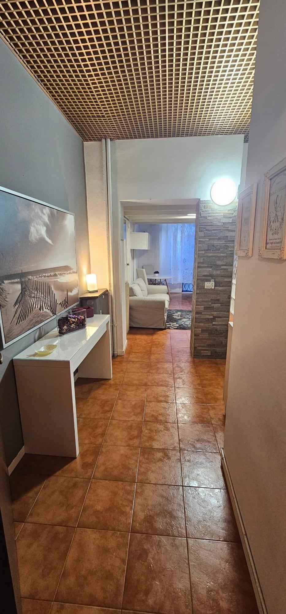 House In The Center Of Appartement